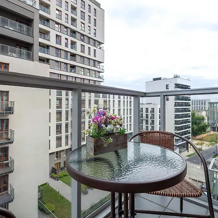 Apartman Kilinskiego Spacious With Parking In By Renters Łódź