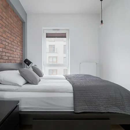 아파트 Kilinskiego Spacious With Parking In By Renters 우치