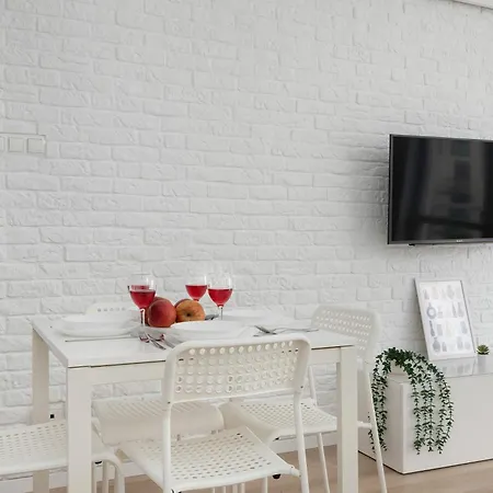 Apartman Kilinskiego Spacious With Parking In By Renters *